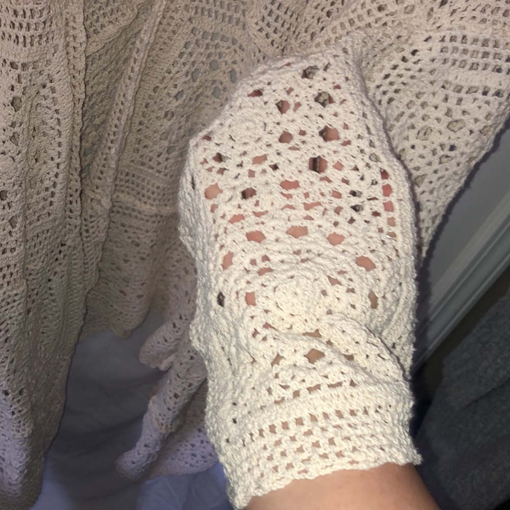 NWT Crochet Doily Cardigan in Cream HMWLBM fits up to a 5X Womens Long Cardigan - Picture 3 of 7